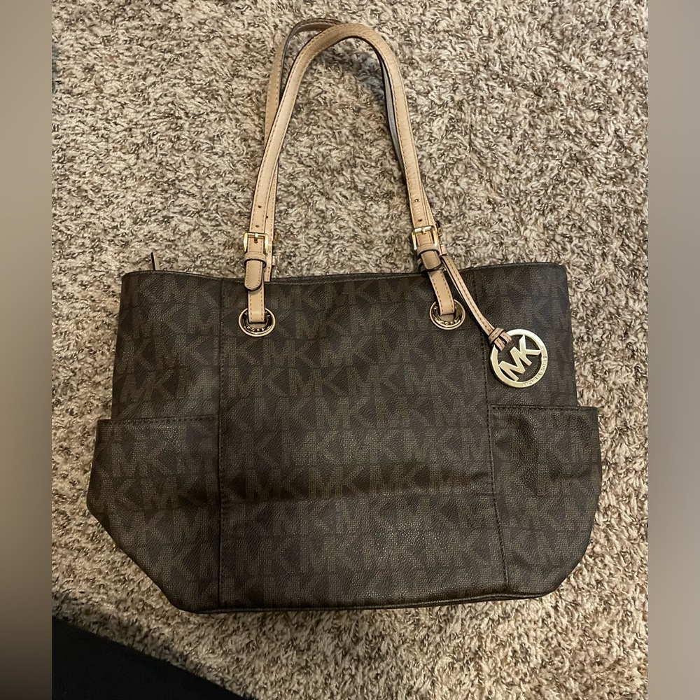 Michael Kors tote